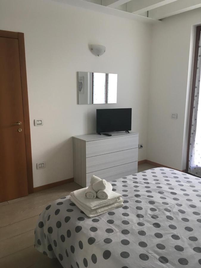Appartamenti Agli Ulivi Peschiera del Garda Ngoại thất bức ảnh